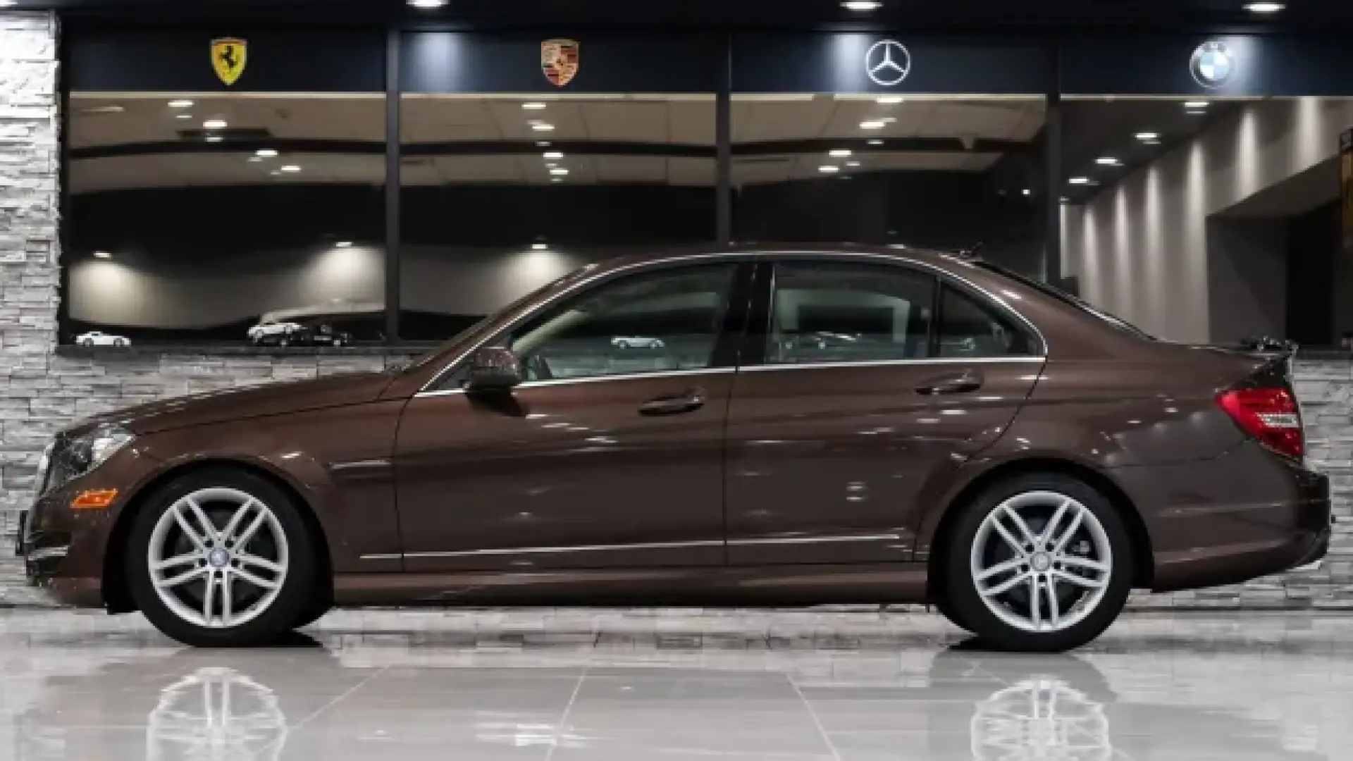 Mercedes-Benz C300 4MATIC 2024