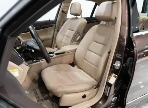 Mercedes-Benz C300 4MATIC 2024