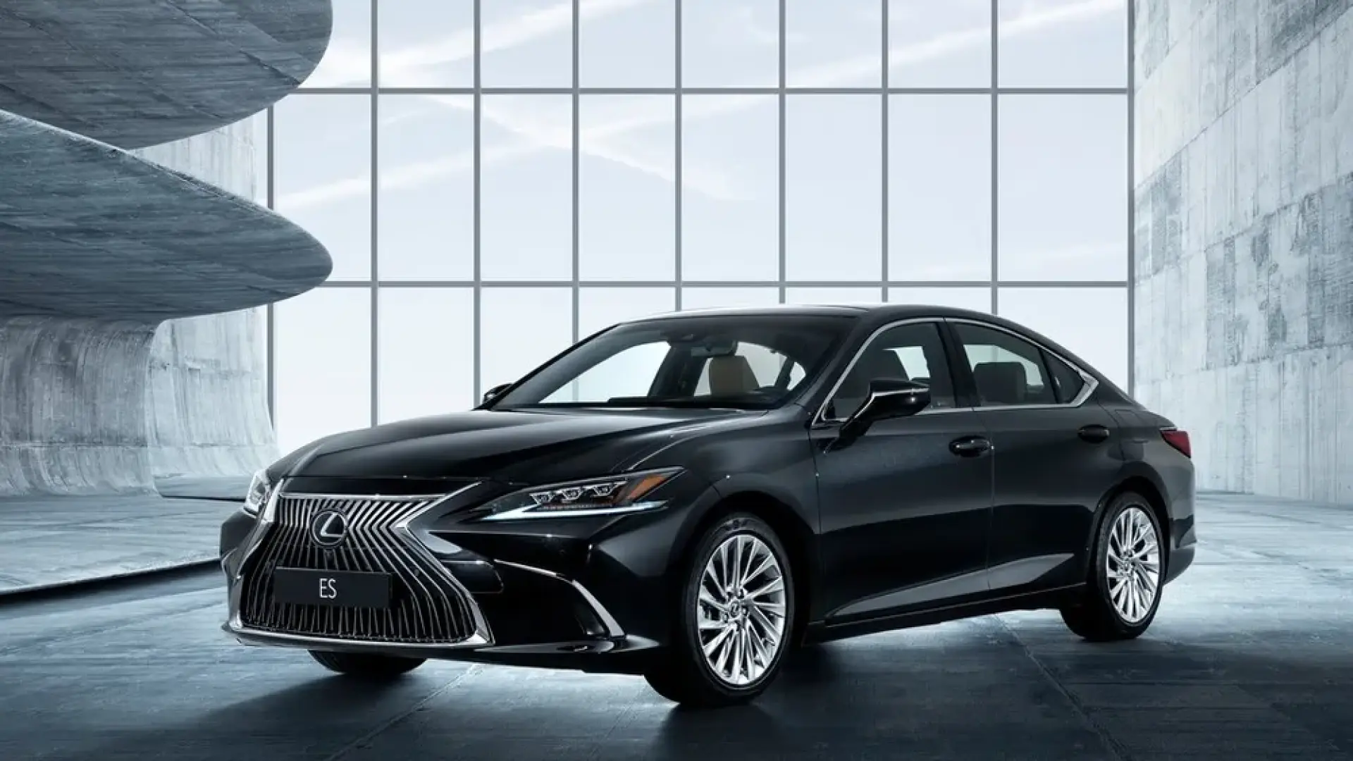 Lexus ES 350 F Sport 2024